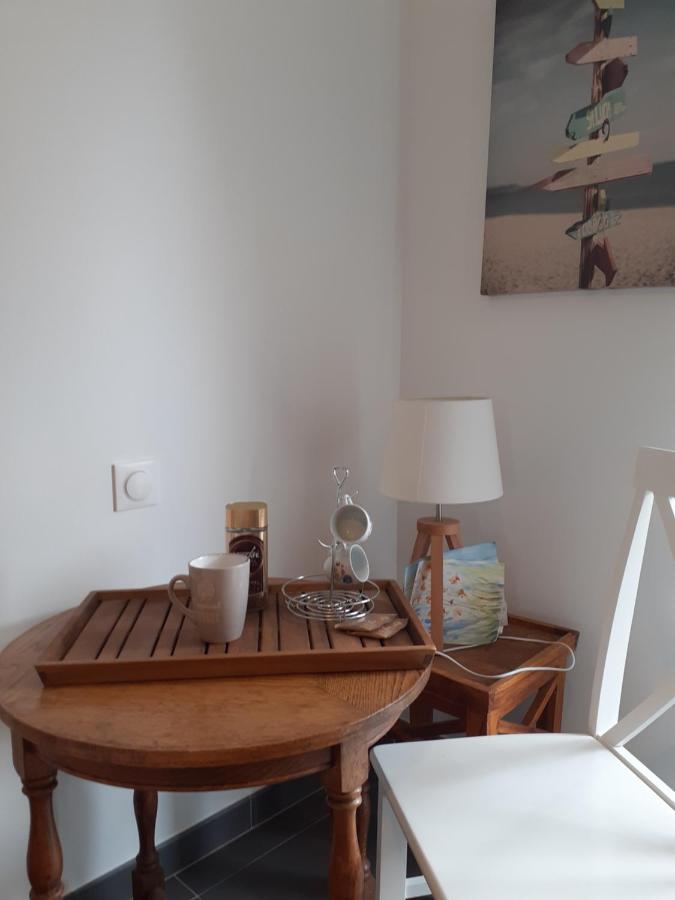 Chambre Privee Au Coeur D'Une Pinede Dans Un Quartier Residentiel Ξενοδοχείο Lézignan-Corbières Εξωτερικό φωτογραφία